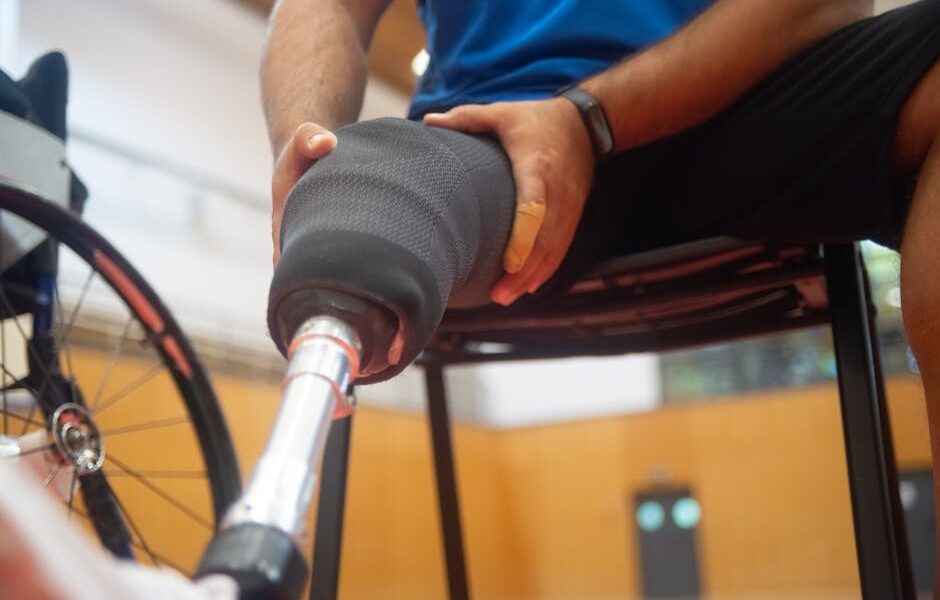 Podłokietniki wymienne do krzeseł – kiedy warto wymienić